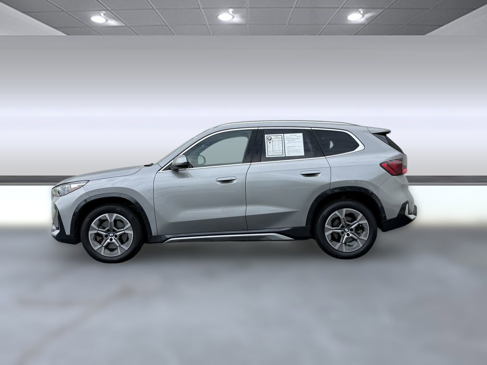 2025 Bmw X1 XDrive28i photo 2