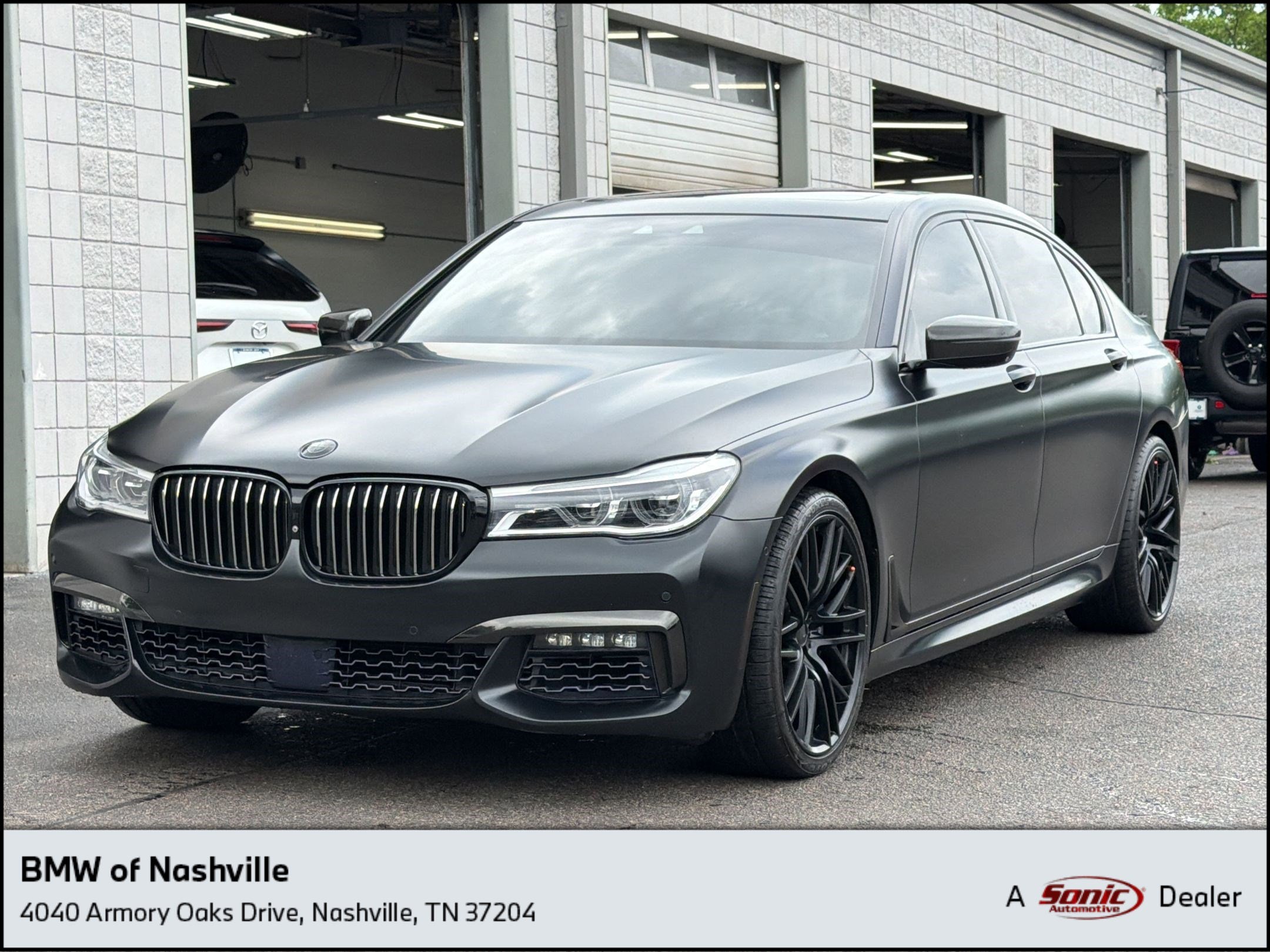 2017 BMW 7 Series 750i's photo