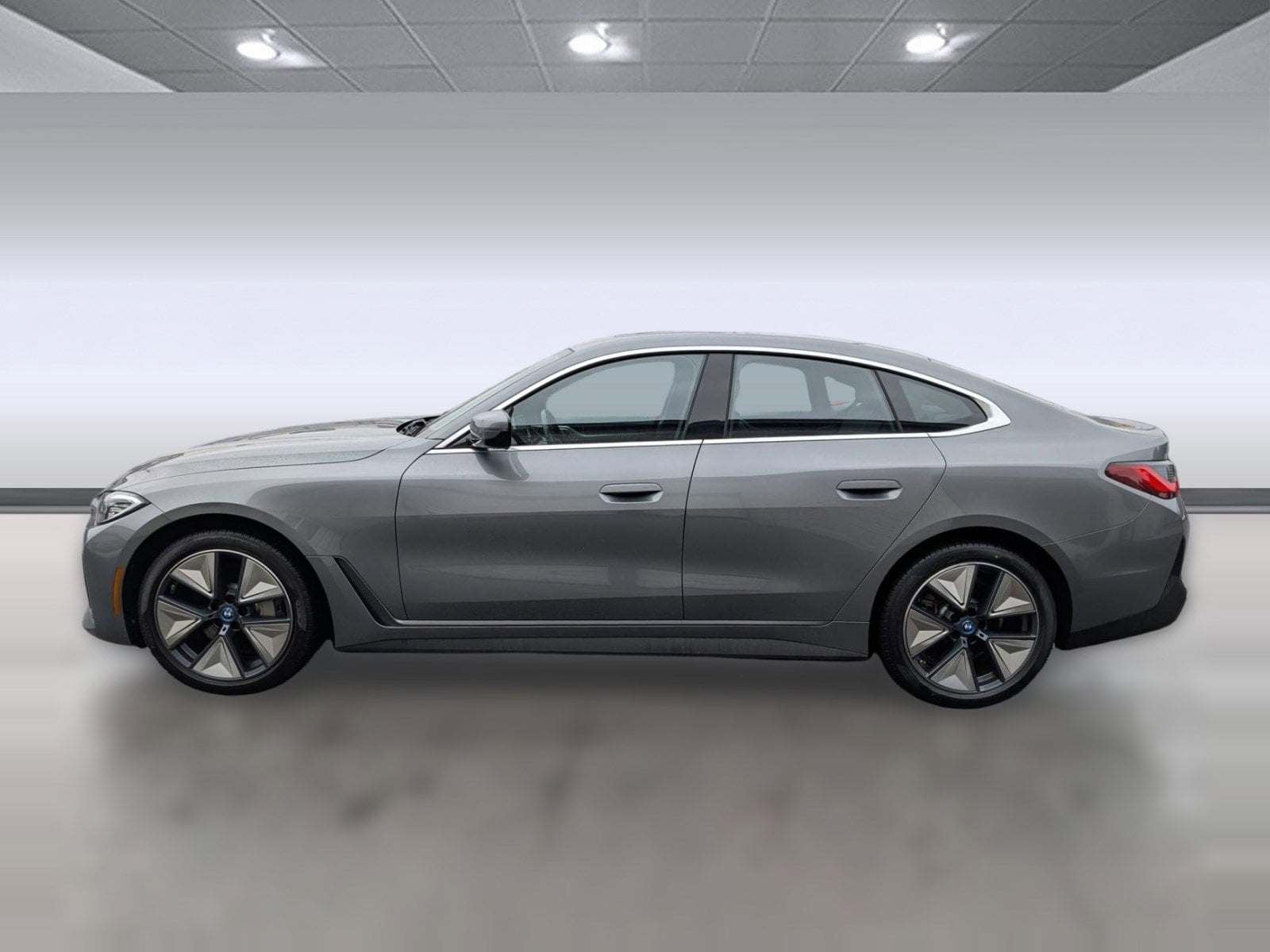 Used 2024 BMW i4 35 with VIN WBY43AW06RFS60997 for sale in Nashville, TN