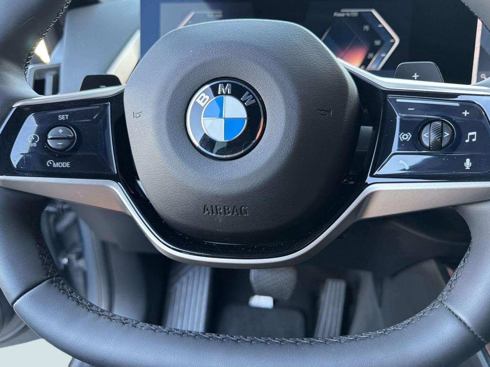 2025 BMW X3 30 - Photo 17