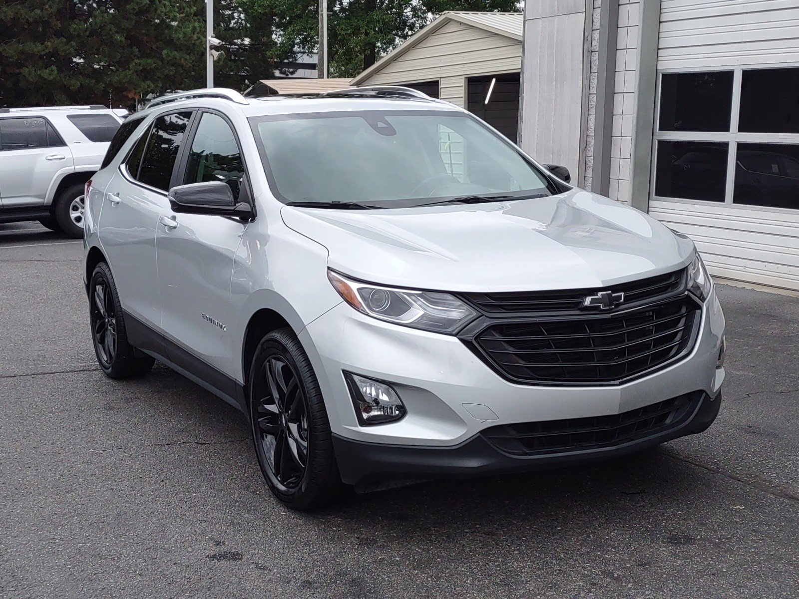 Used 2021 Chevrolet Equinox LT with VIN 3GNAXKEV8ML327553 for sale in Nashville, TN