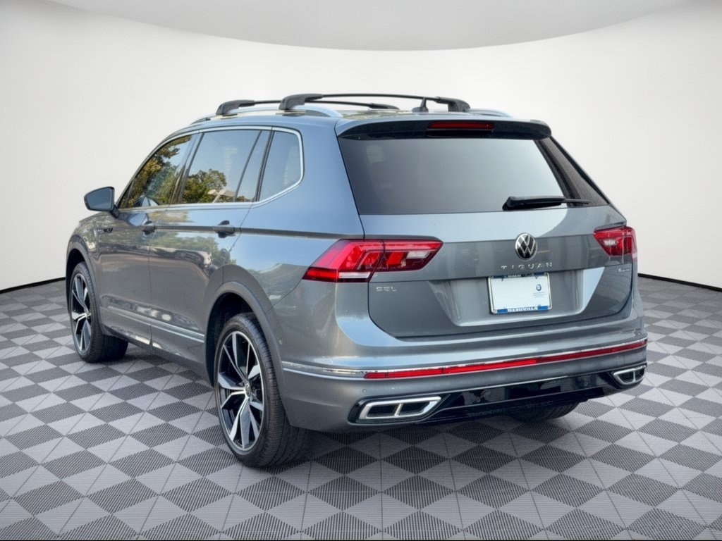 Used 2024 Volkswagen Tiguan SEL R-Line SUV