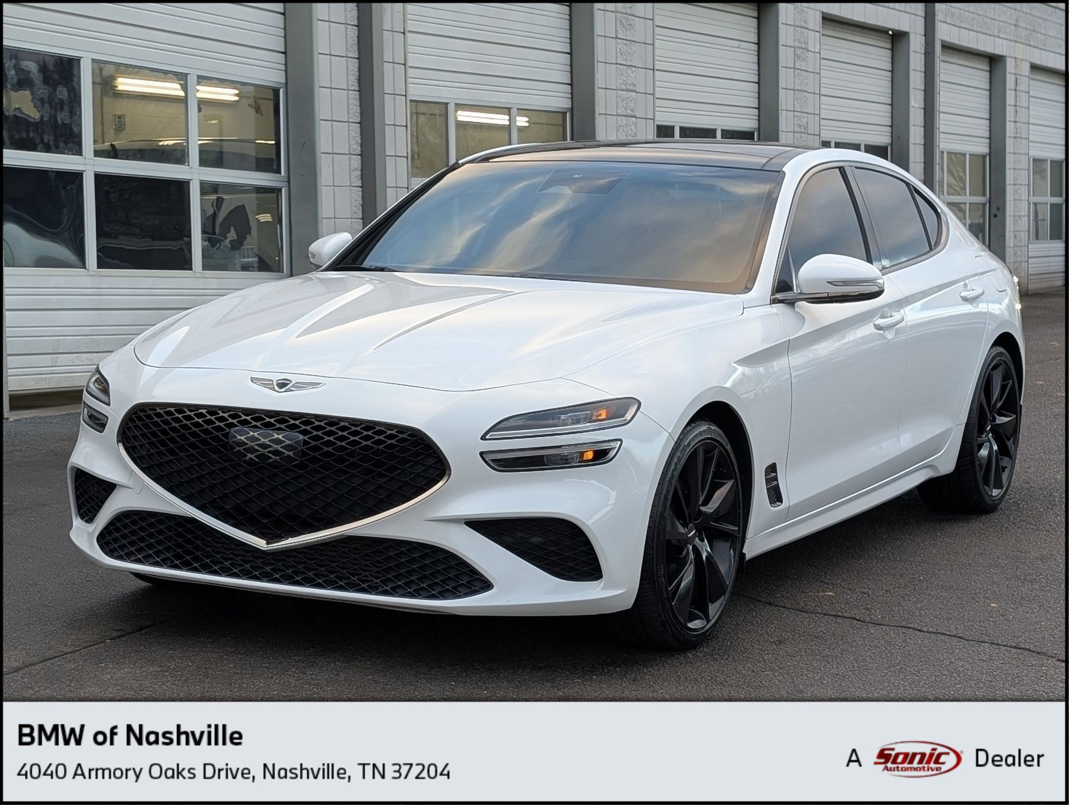 2023 GENESIS G70 Standard's photo