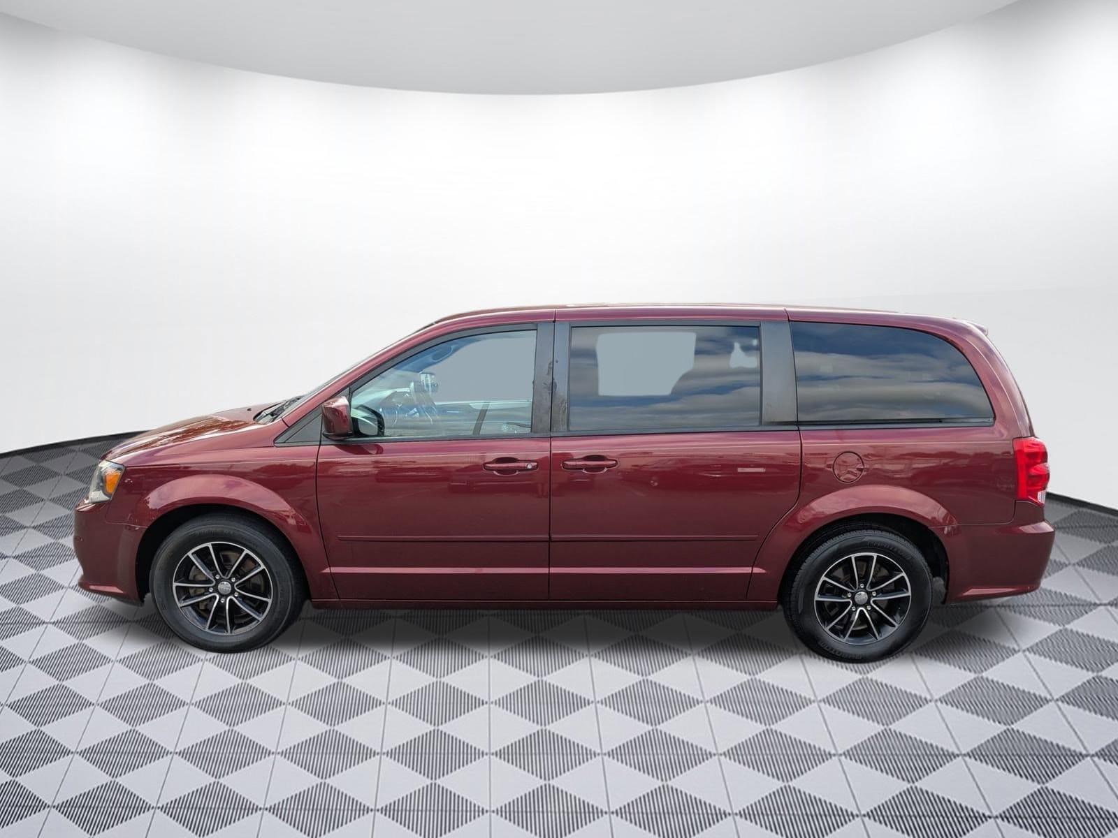 Used 2017 Dodge Grand Caravan GT with VIN 2C4RDGEG3HR667303 for sale in Nashville, TN