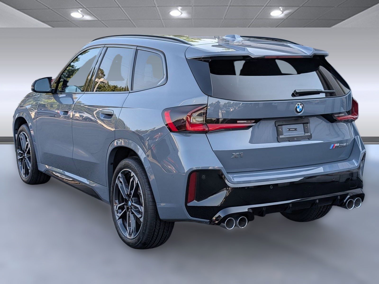 2025 Bmw X1 M35i photo 3