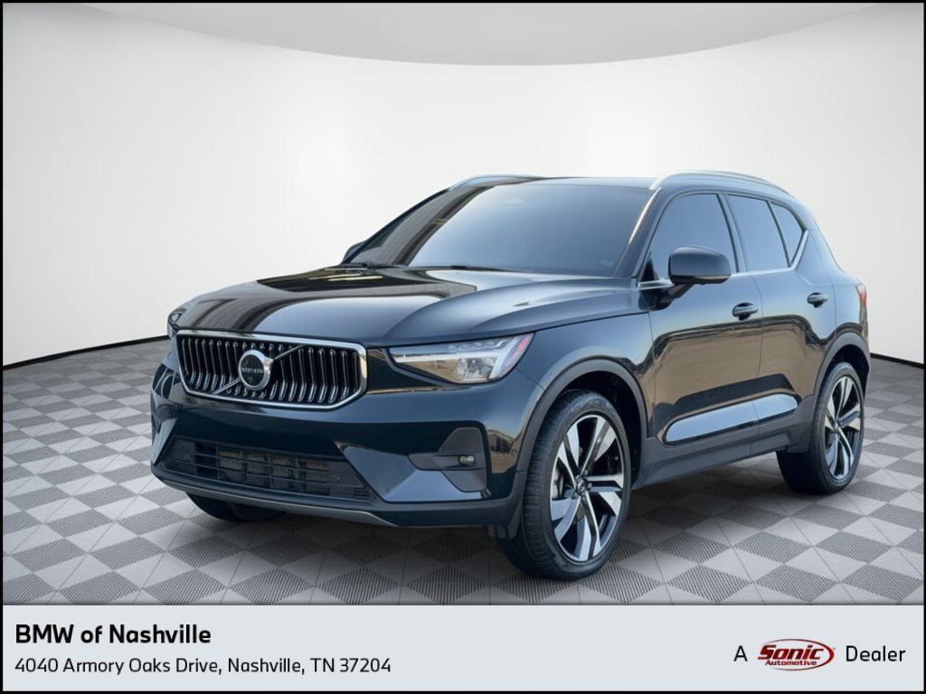 2023 Volvo XC40
