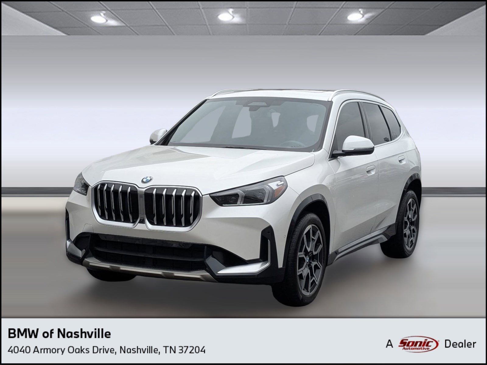 2025 BMW X1 28i's photo