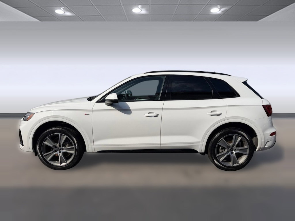 Used 2025 Audi Q5 S line Premium SUV