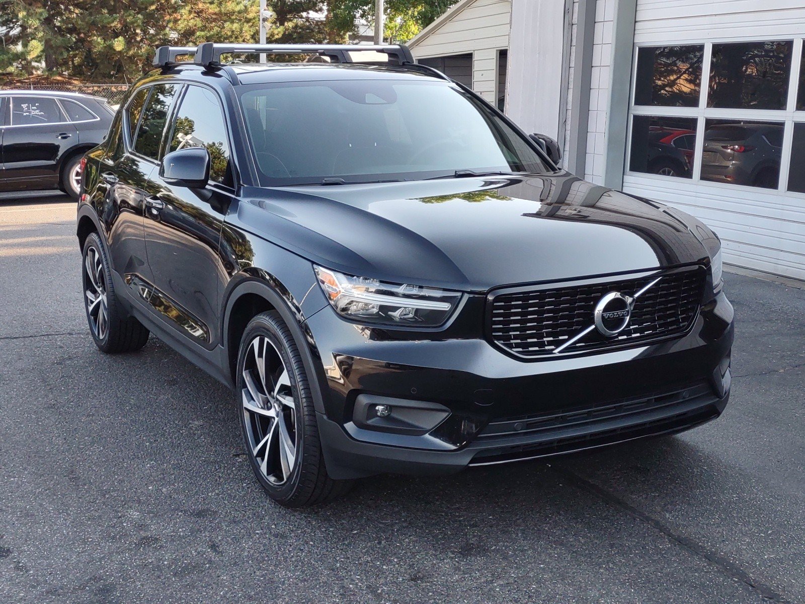 Used 2021 Volvo XC40 R-Design with VIN YV4162UM3M2567550 for sale in Nashville, TN