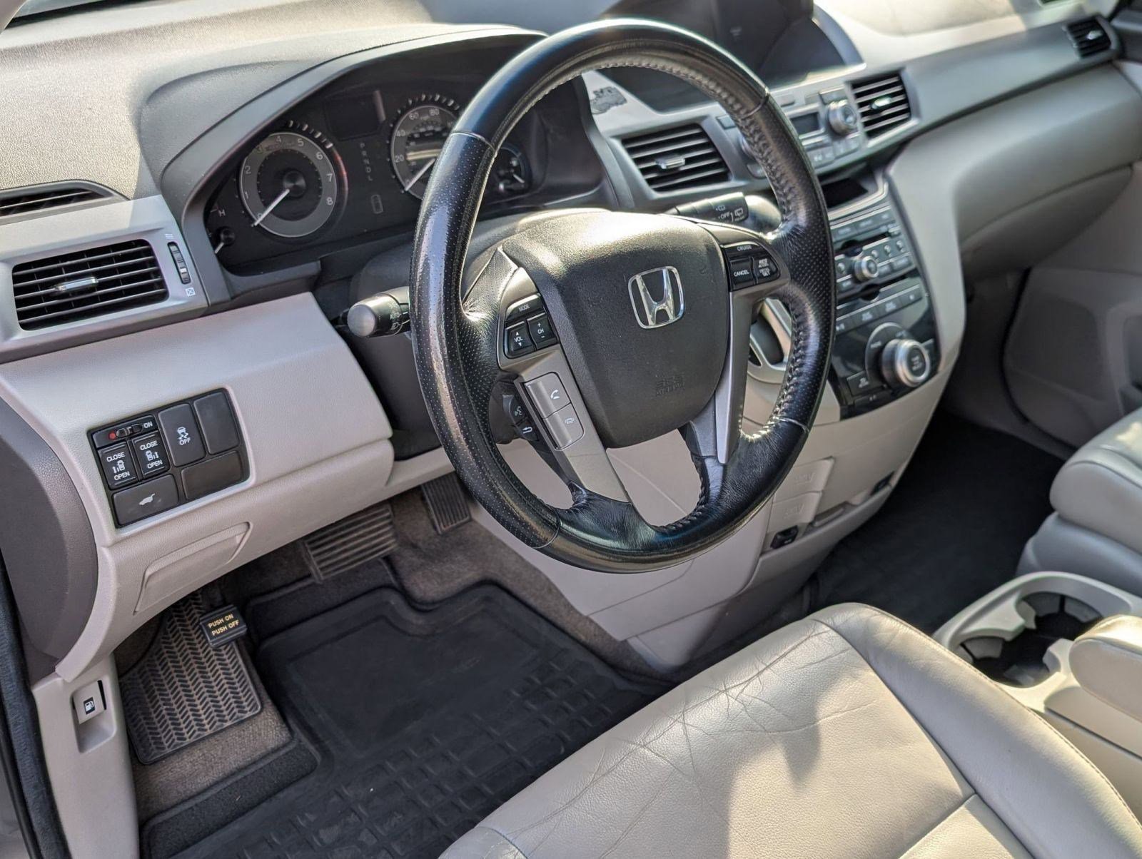 2012 Honda Odyssey EX-L photo 4