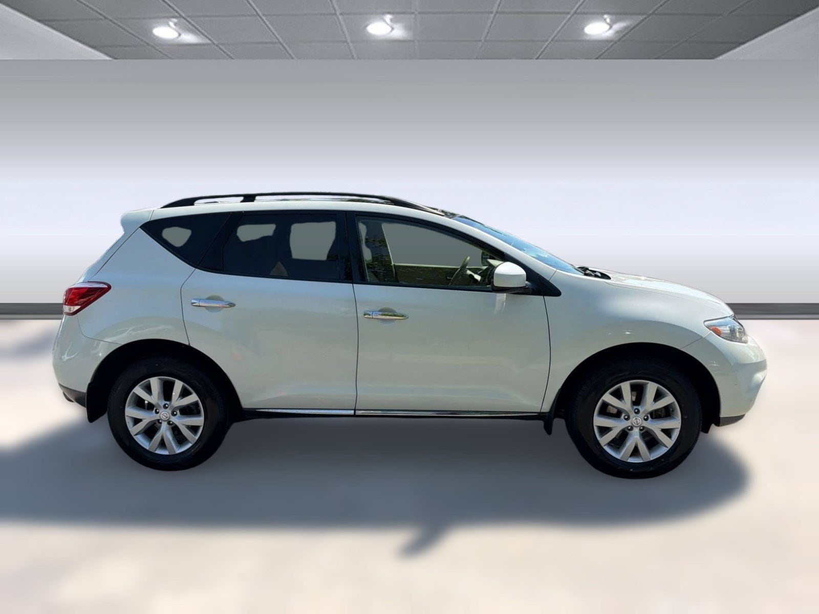 Murano SV SUV