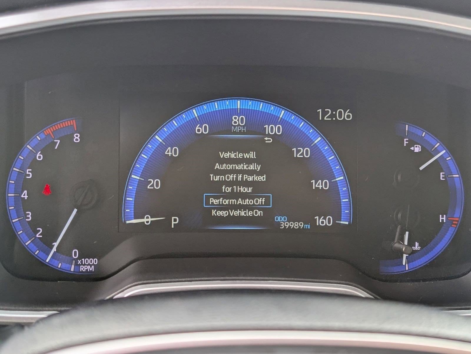 2022 Toyota Corolla Cross XLE - Photo 19