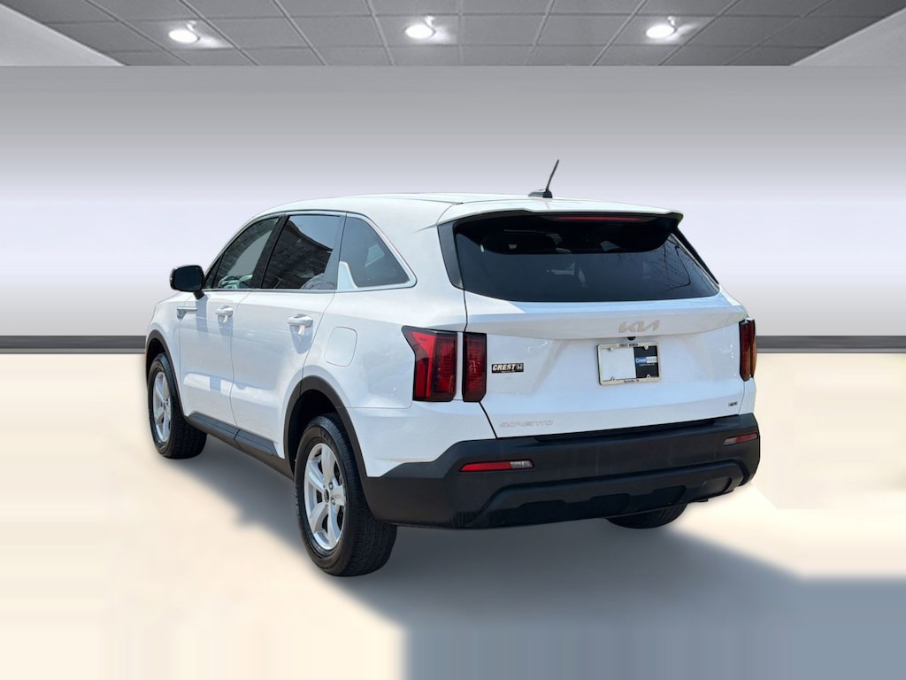 Used 2023 Kia Sorento LX SUV