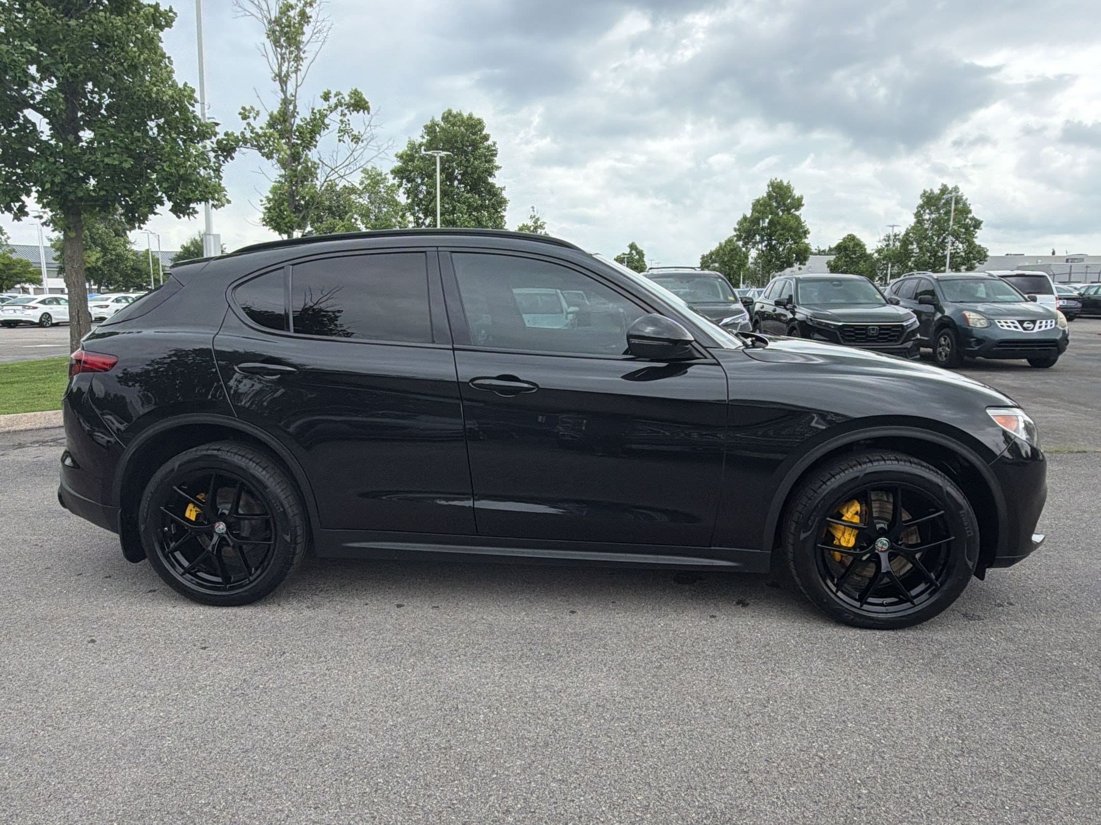 Stelvio Ti Sport SUV