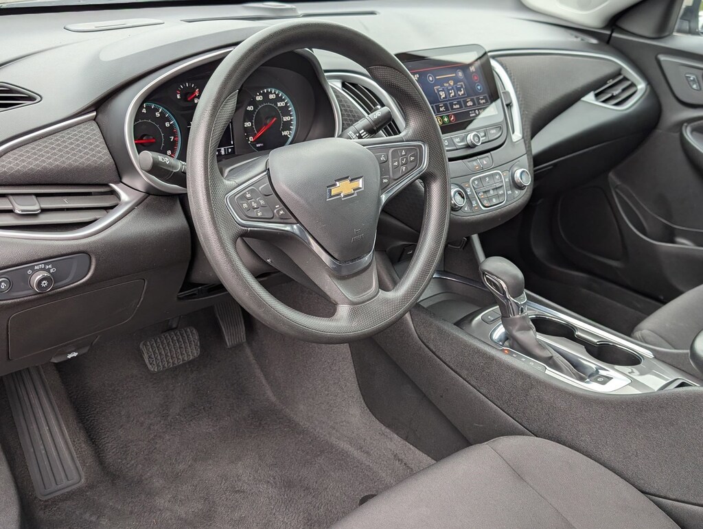 Used 2024 Chevrolet Malibu LT Sedan