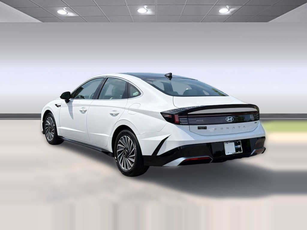 Used 2026 Hyundai Sonata Hybrid SEL Sedan