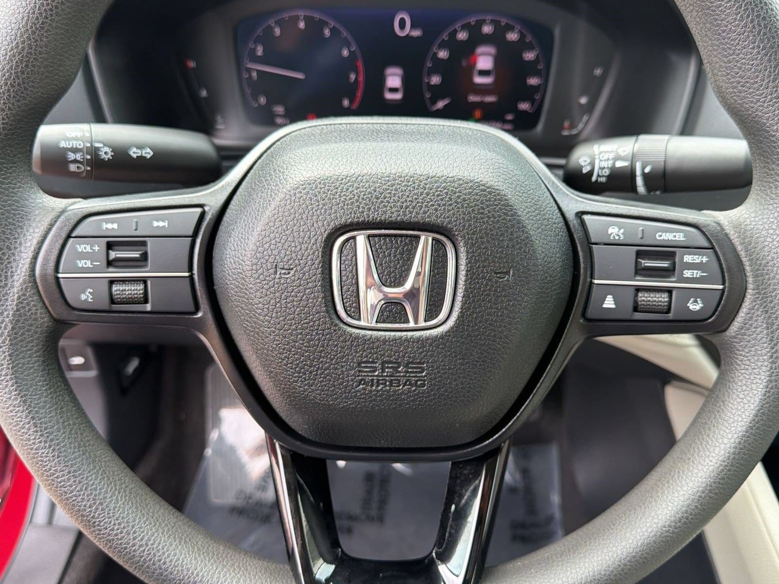 2025 Honda Accord SE - Photo 11