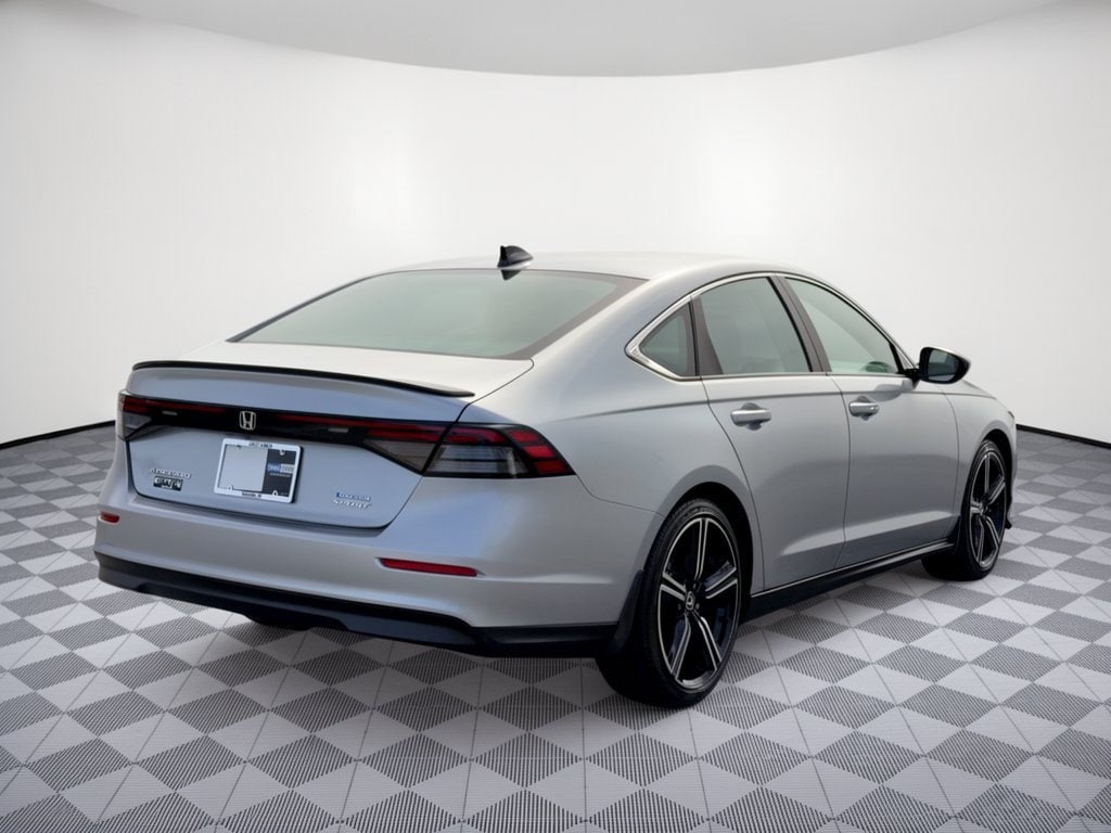 2025 Honda Accord Hybrid Sport - Photo 9
