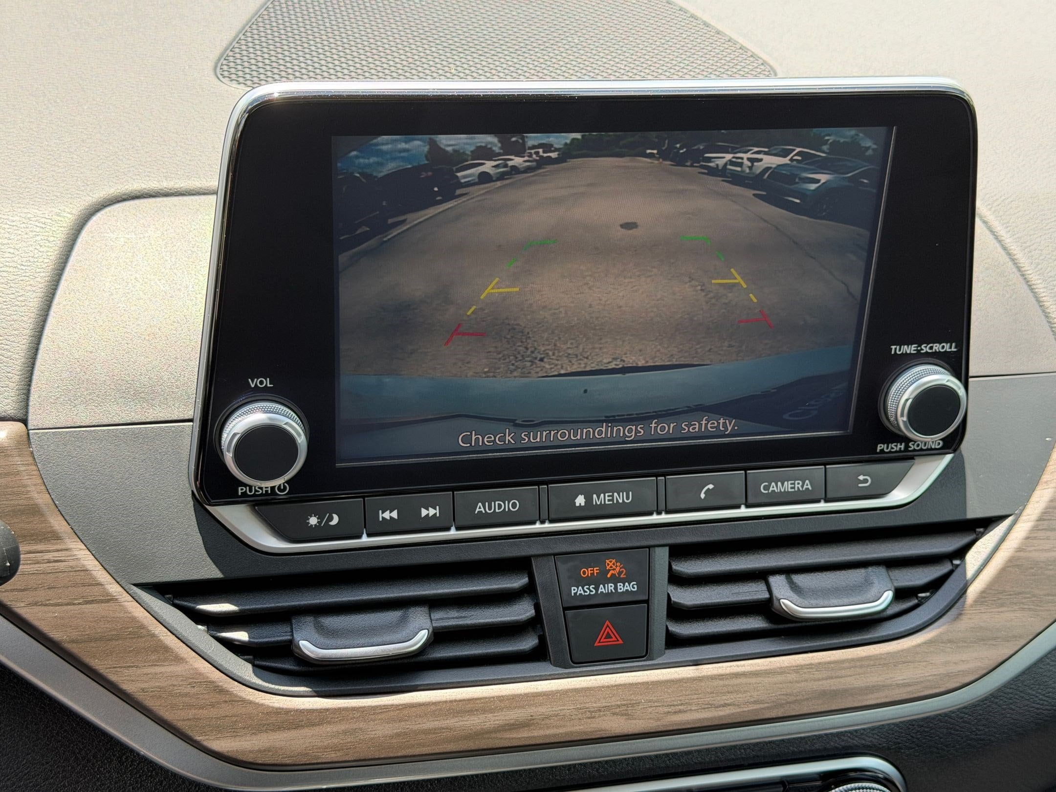 2025 Nissan Altima SV - Photo 21