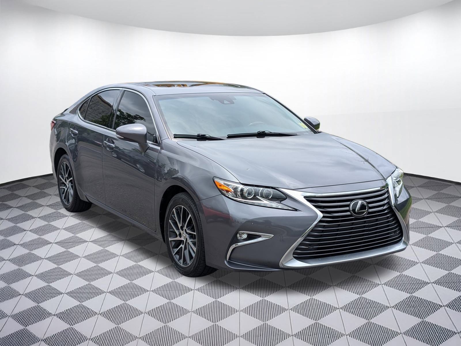 Used 2016 Lexus ES 350 with VIN 58ABK1GG2GU011732 for sale in Charlotte, NC