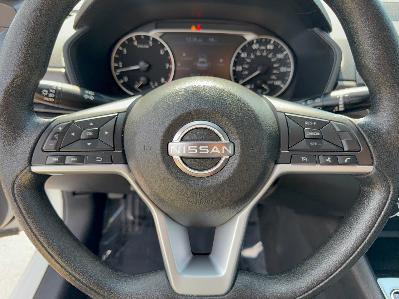 2025 Nissan Altima SV - Photo 10