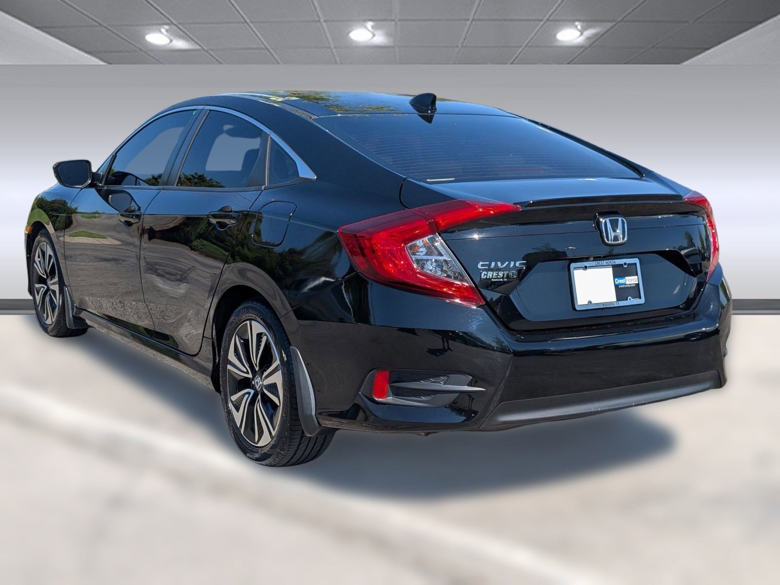 2017 Honda Civic EX-T photo 3