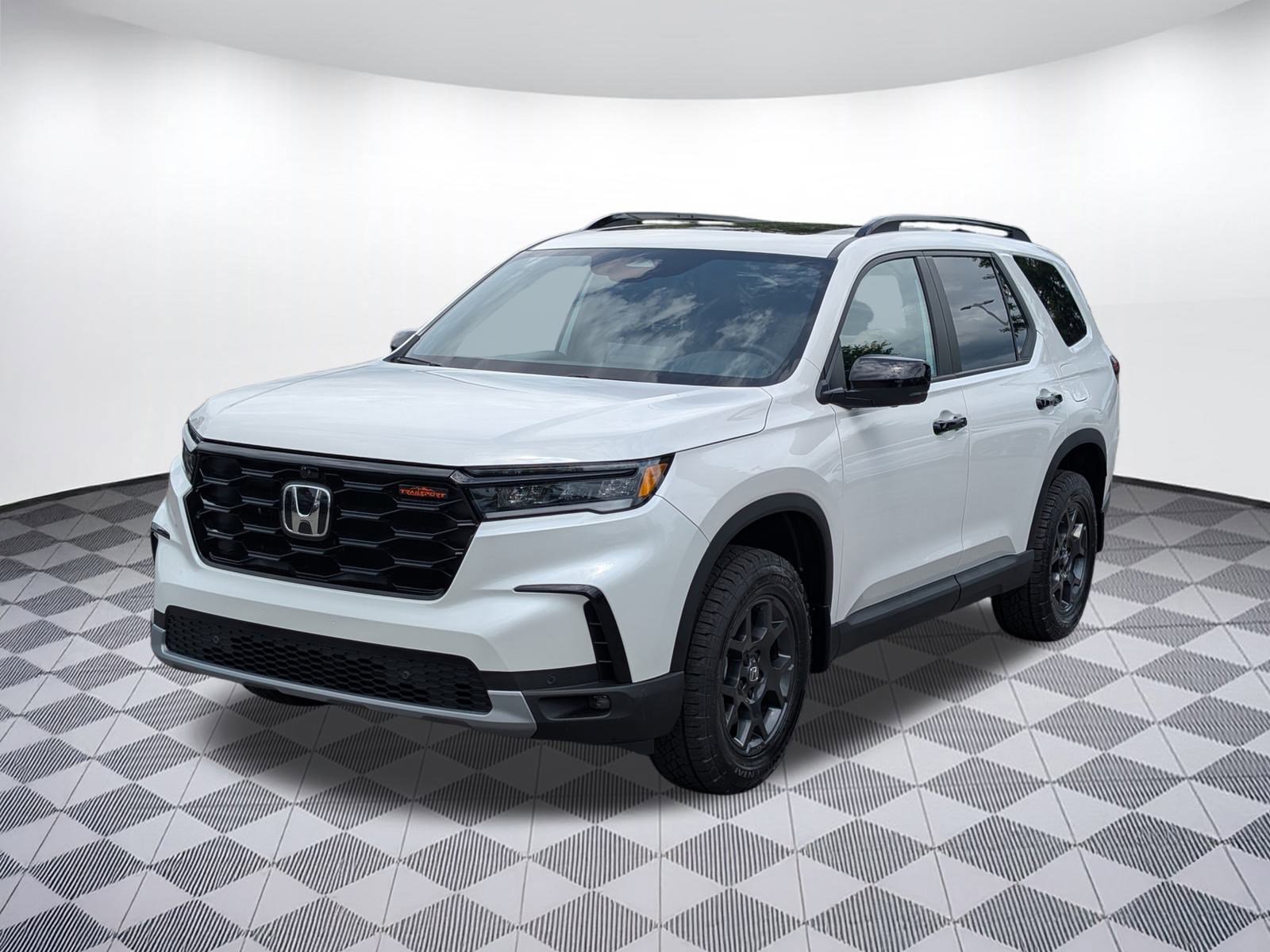 2025 Honda Pilot TrailSport photo 4