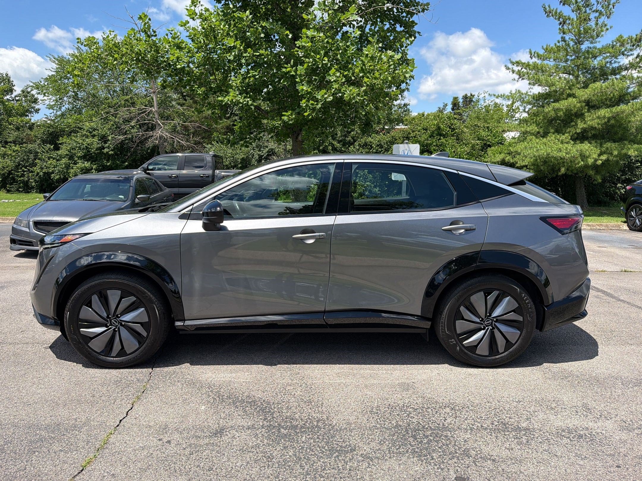 ARIYA ENGAGE SUV