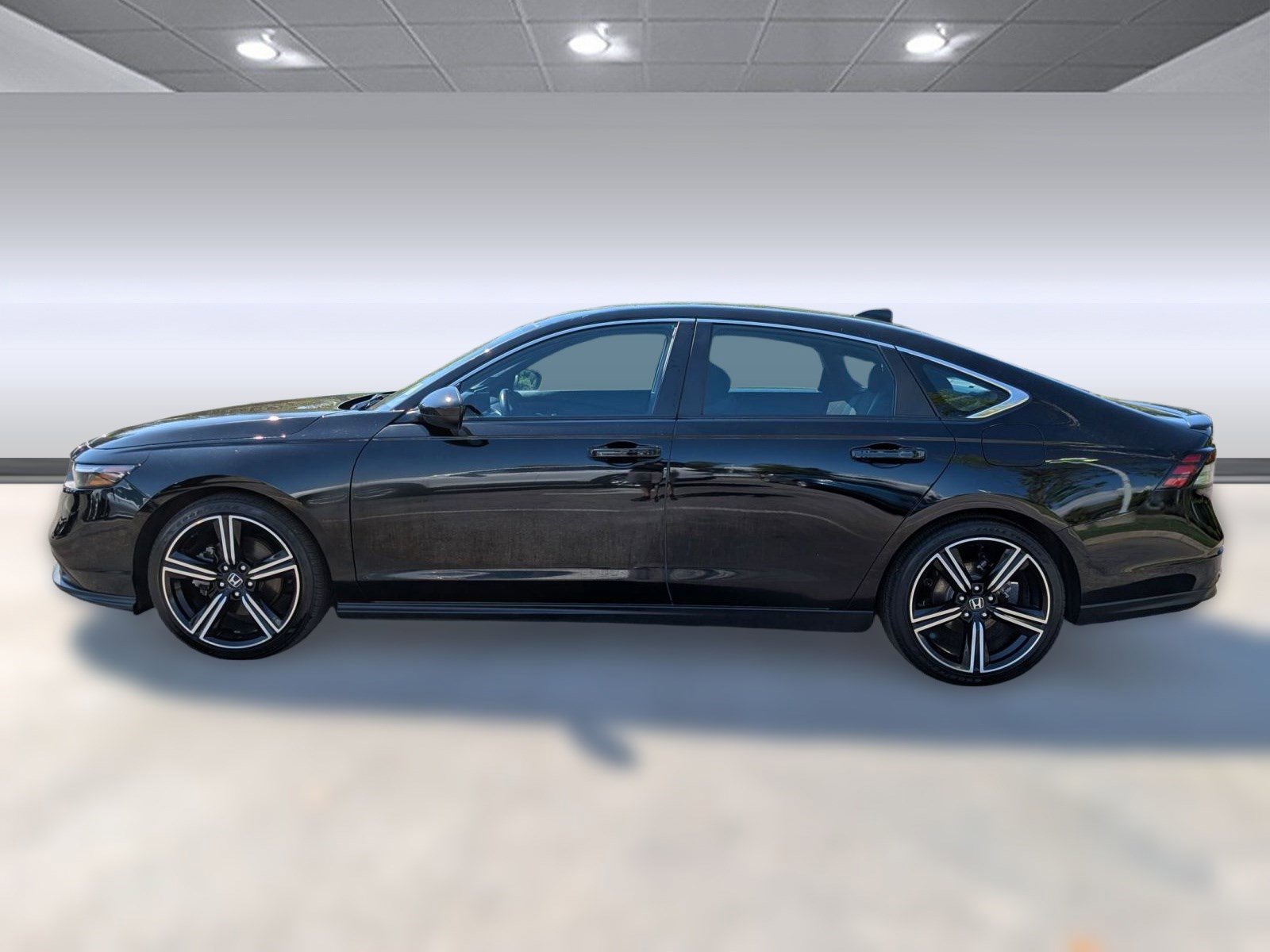 2023 Honda Accord Hybrid Sport photo 2