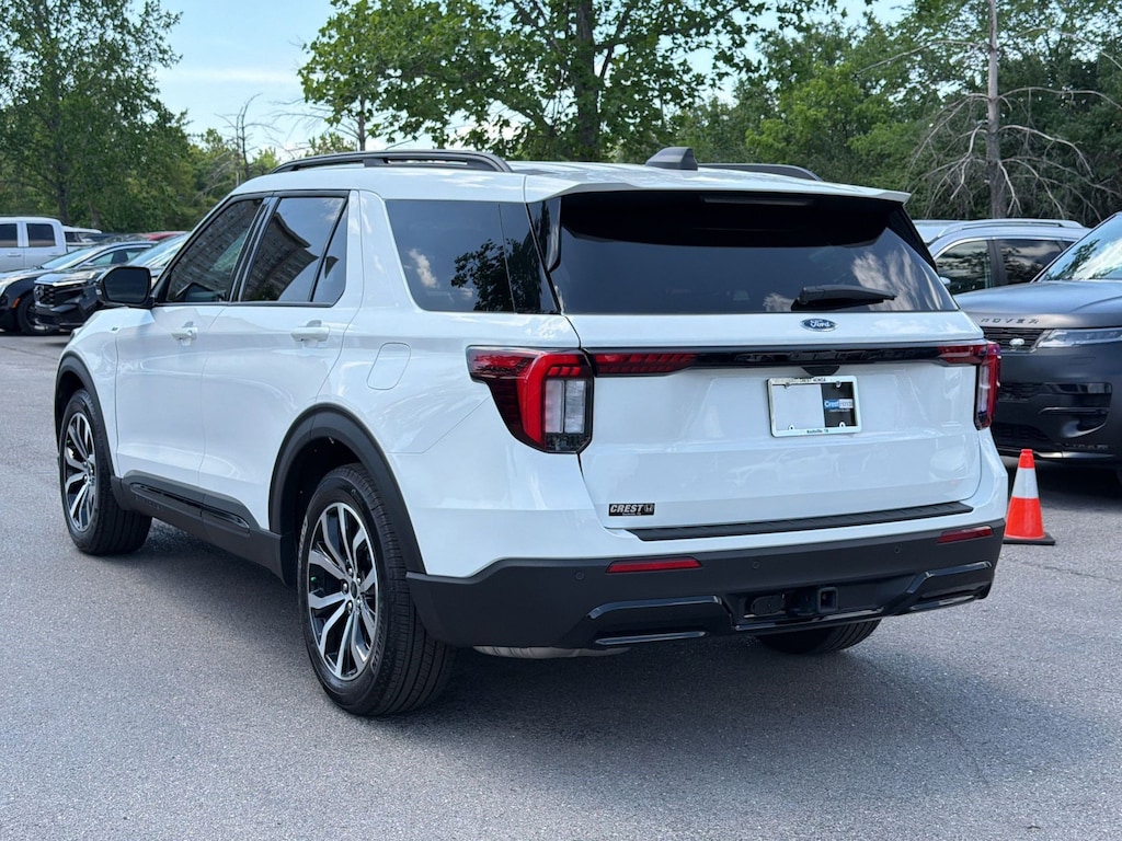 Used 2025 Ford Explorer ST-Line SUV