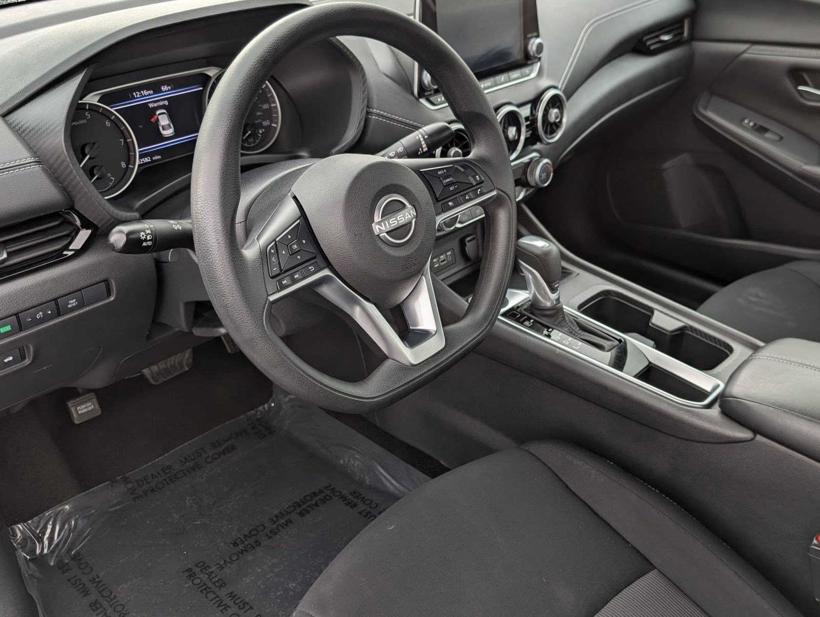 2024 Nissan Sentra SV photo 4