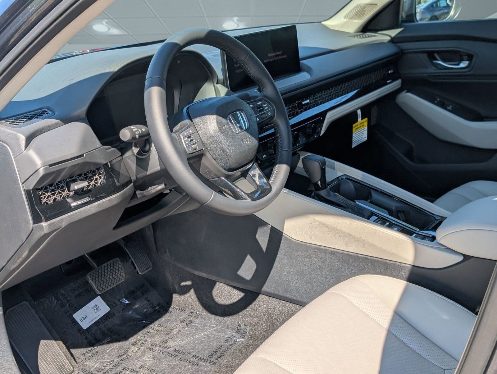 2025 Honda Accord Hybrid EX-L photo 4
