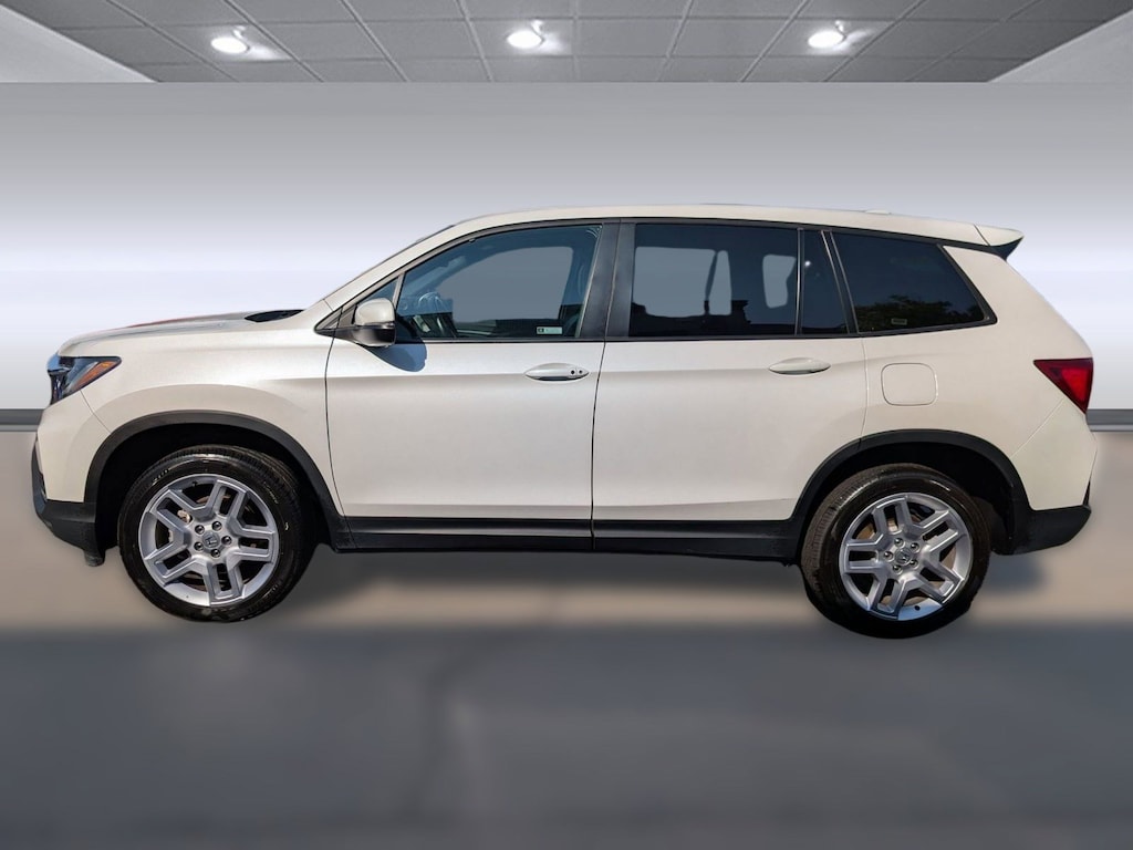 2024 Honda Passport EX-L photo 2