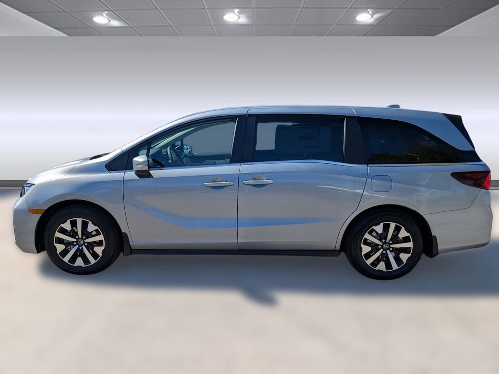 2026 Honda Odyssey EX-L photo 2