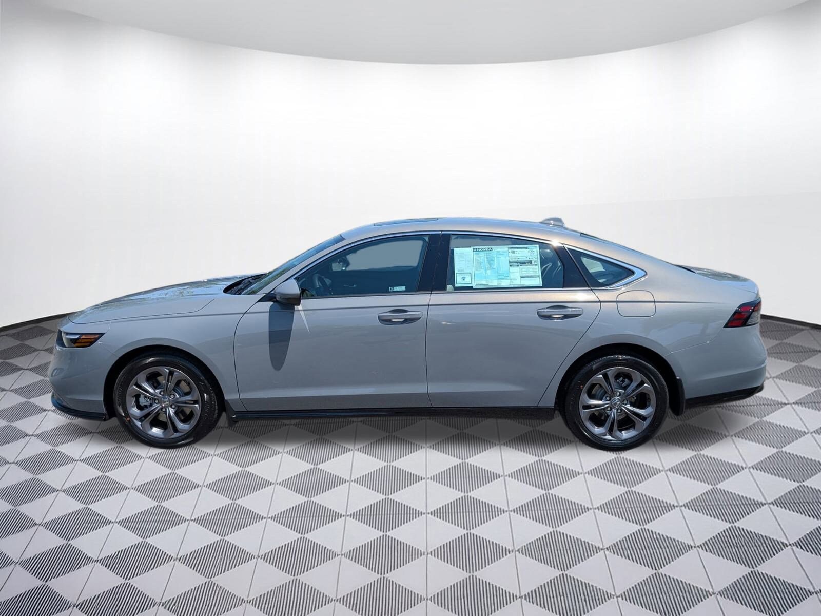 2025 Honda Accord Hybrid EX-L photo 2