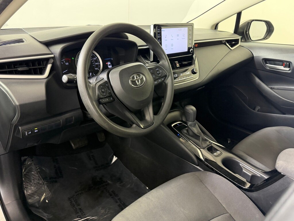 Used 2020 Toyota Corolla LE Sedan