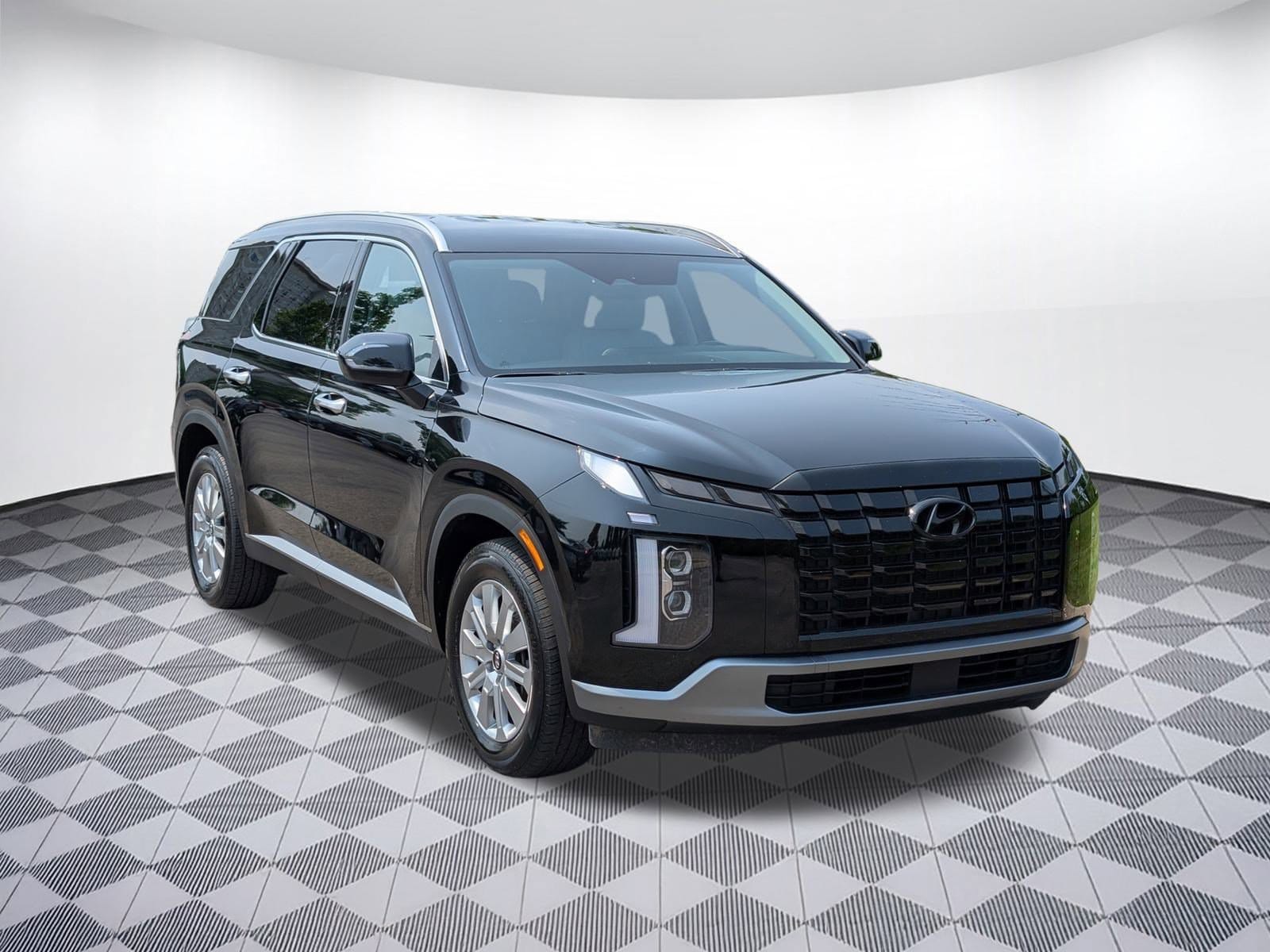 Used 2024 Hyundai Palisade SEL with VIN KM8R24GE9RU778986 for sale in Charlotte, NC
