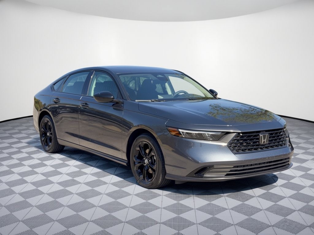 2025 Honda Accord SE - Photo 7