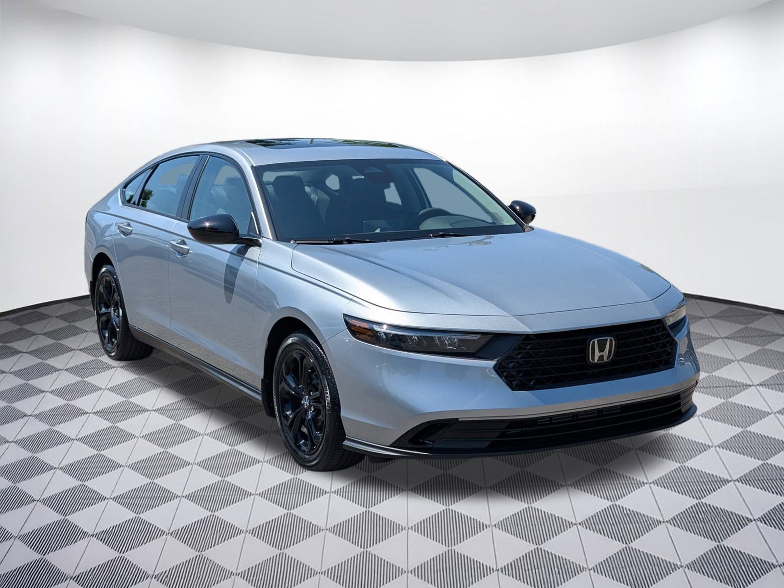2025 Honda Accord SE photo 2