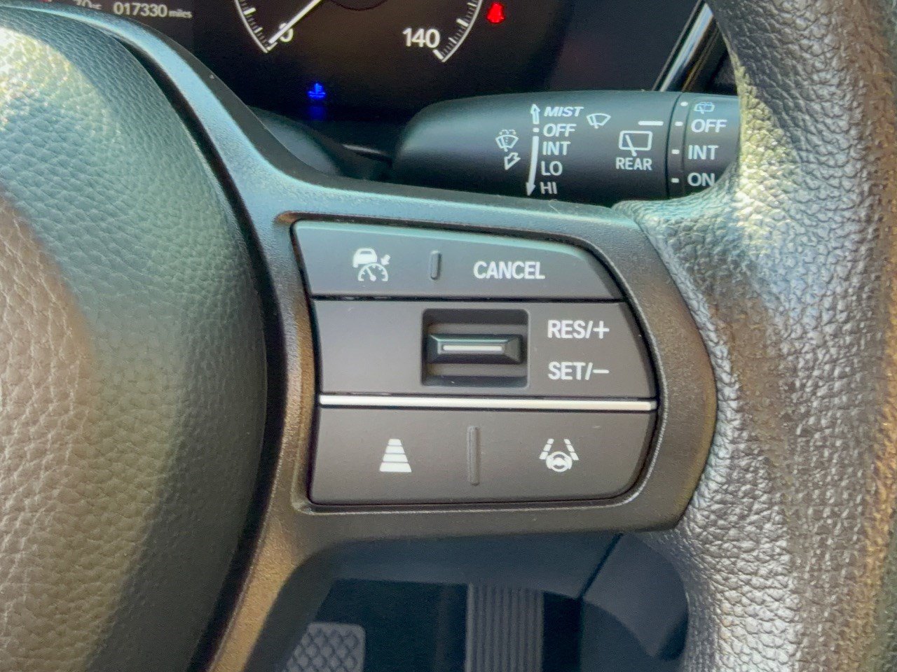 2025 Honda CR-V LX - Photo 19