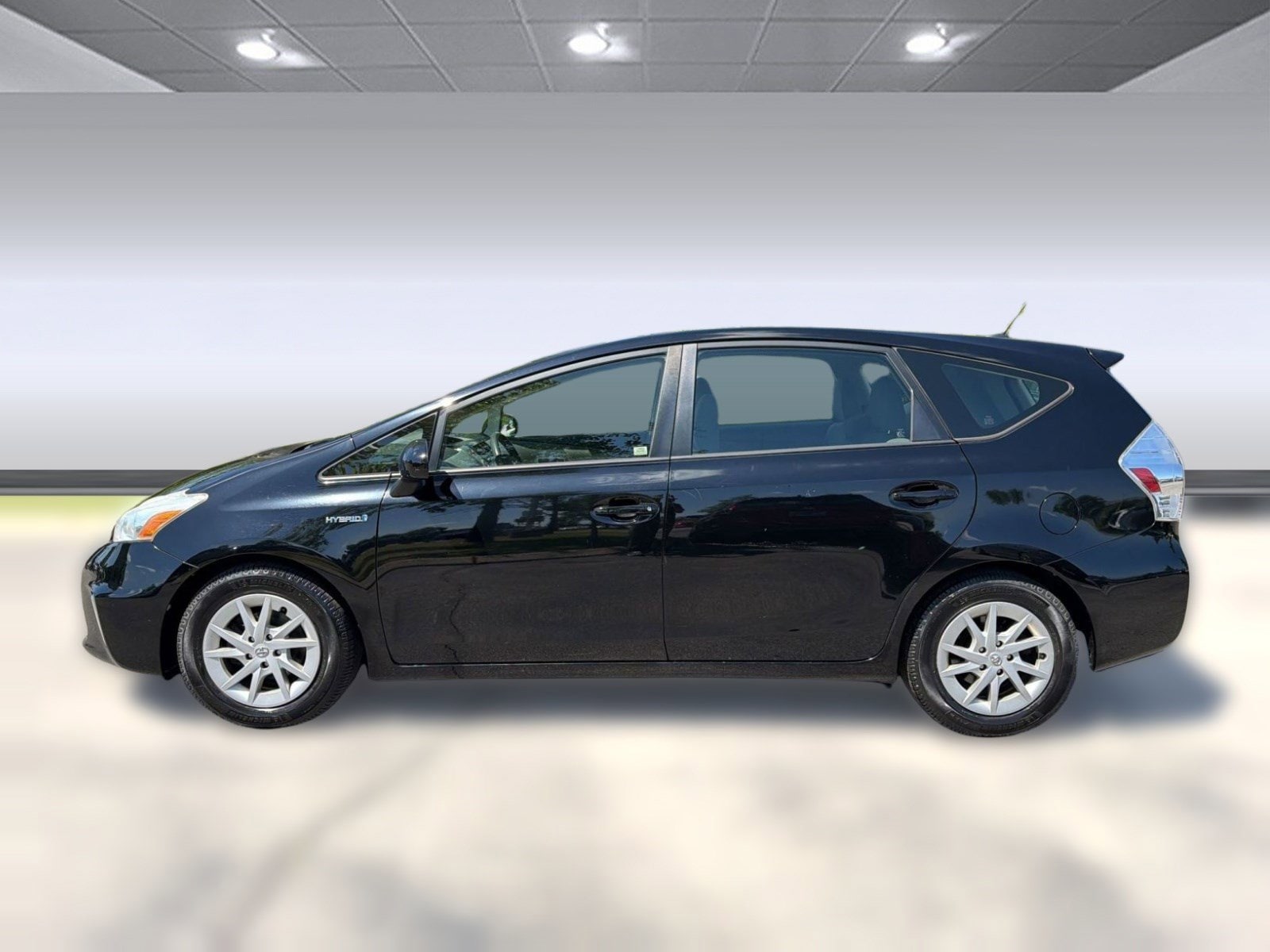 Used 2013 Toyota Prius v Three with VIN JTDZN3EU5D3223306 for sale in Nashville, TN