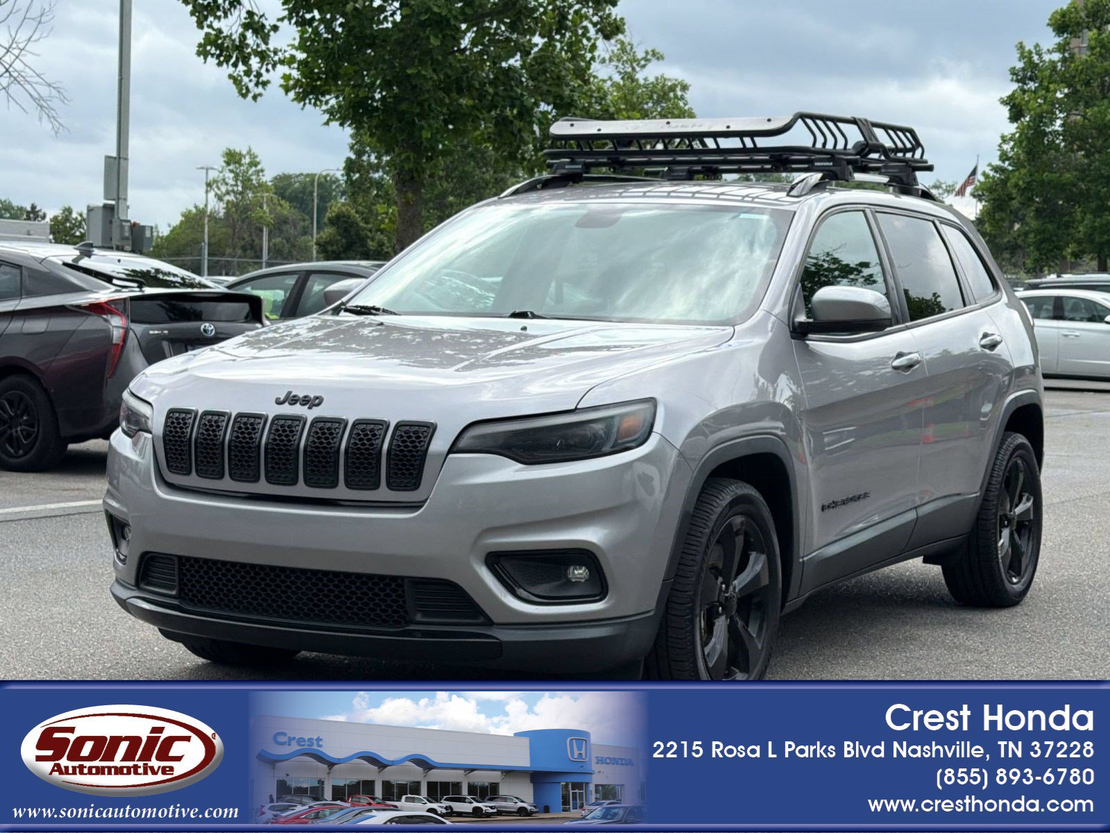 Cherokee Altitude SUV