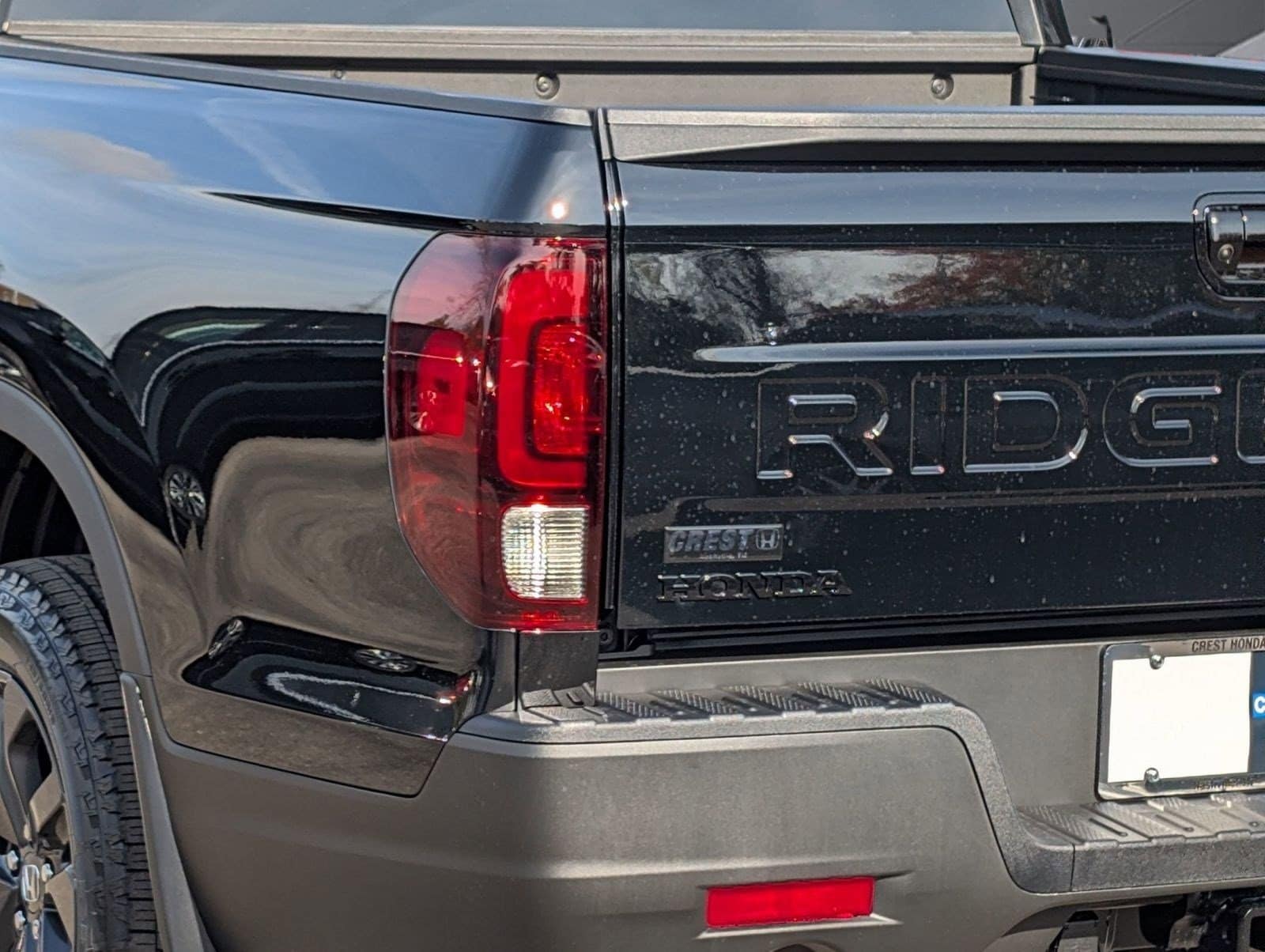 2026 Honda Ridgeline Sport - Photo 13
