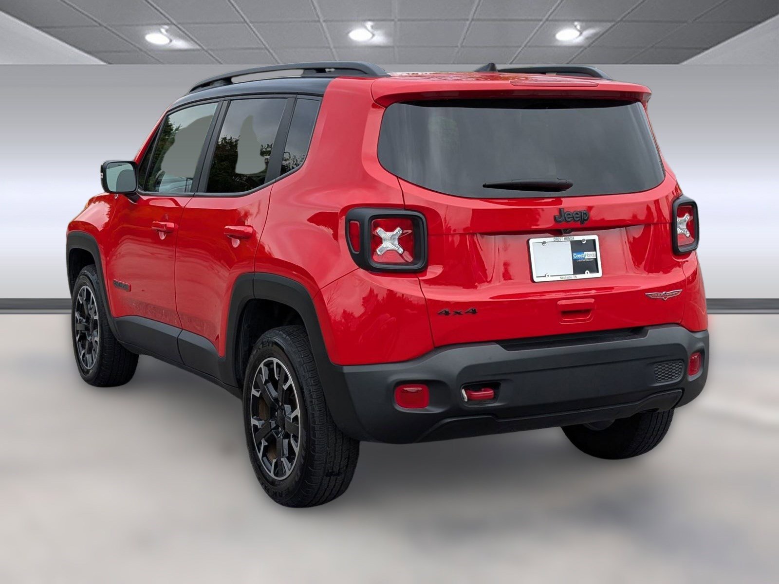 2023 Jeep Renegade Trailhawk photo 2