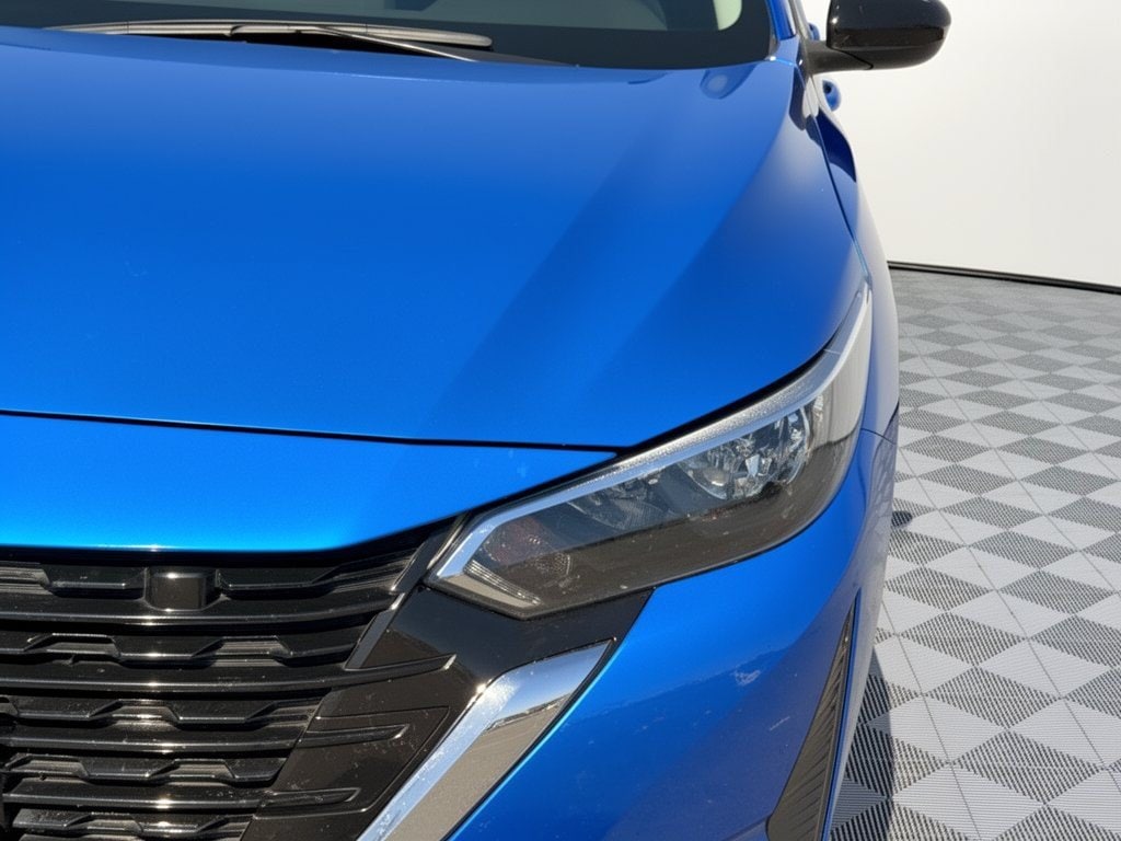 2025 Nissan Sentra SV - Photo 12
