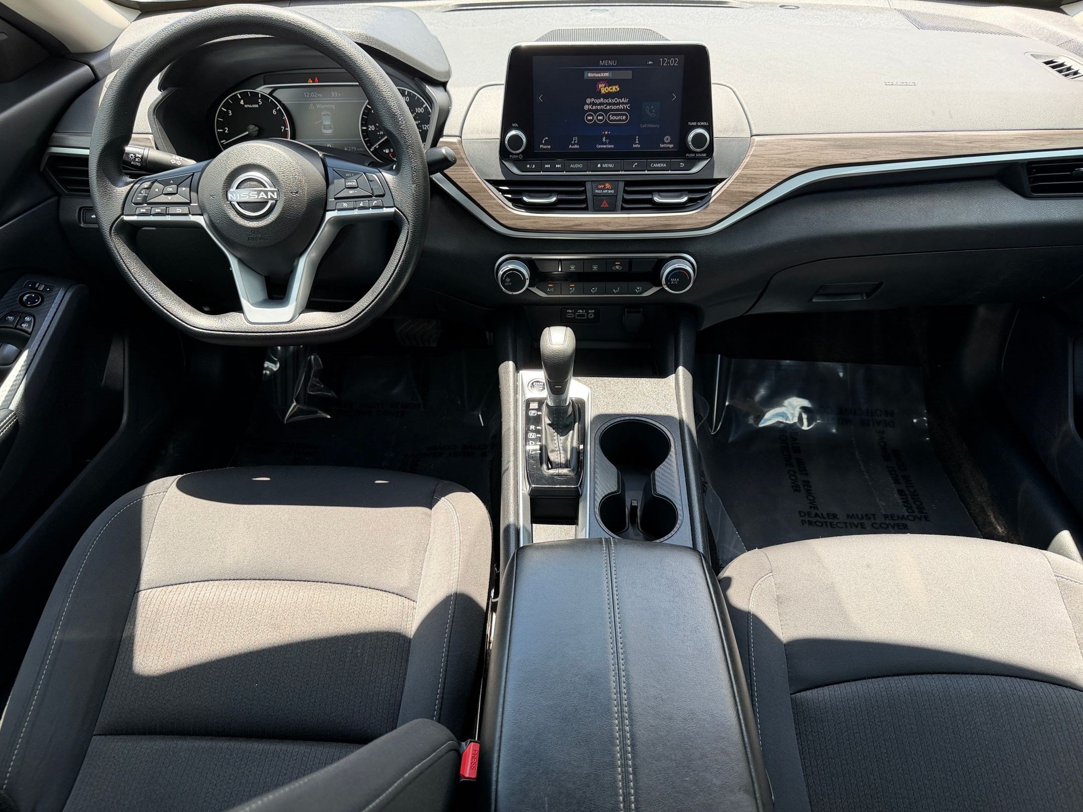 2025 Nissan Altima SV - Photo 23