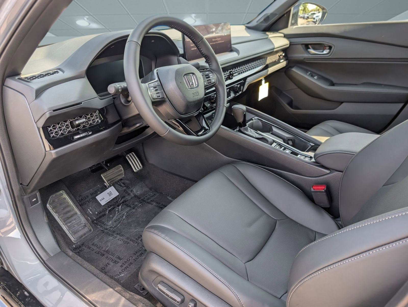 2025 Honda Accord Hybrid Sport-L photo 4