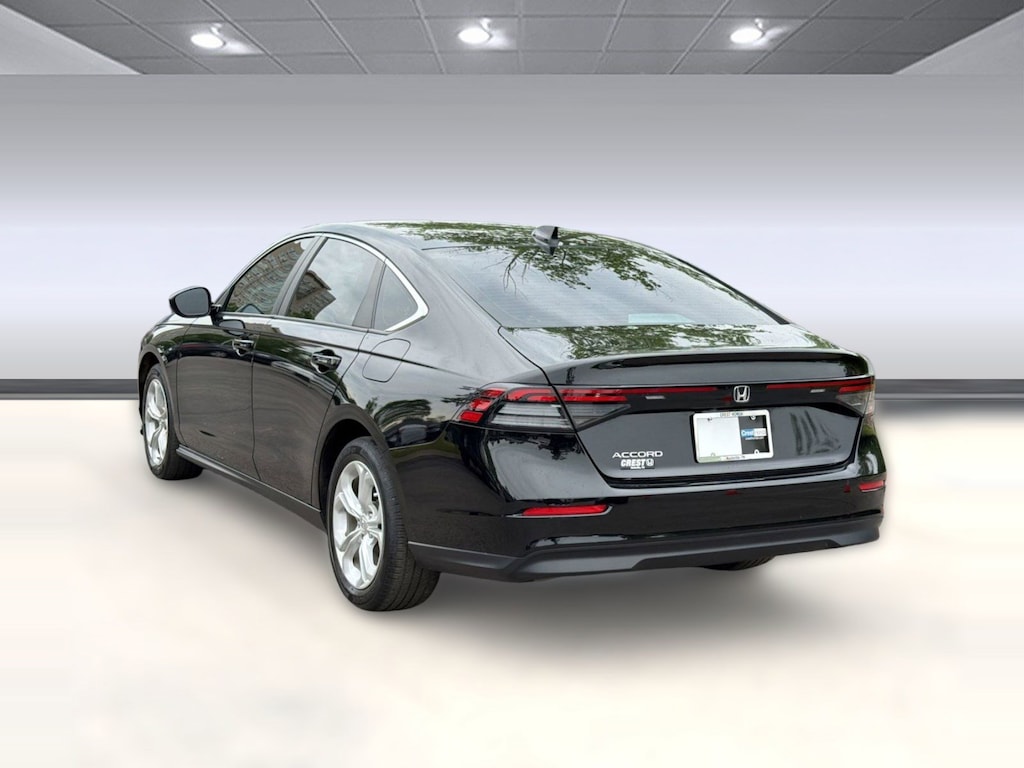 Used 2023 Honda Accord LX Sedan