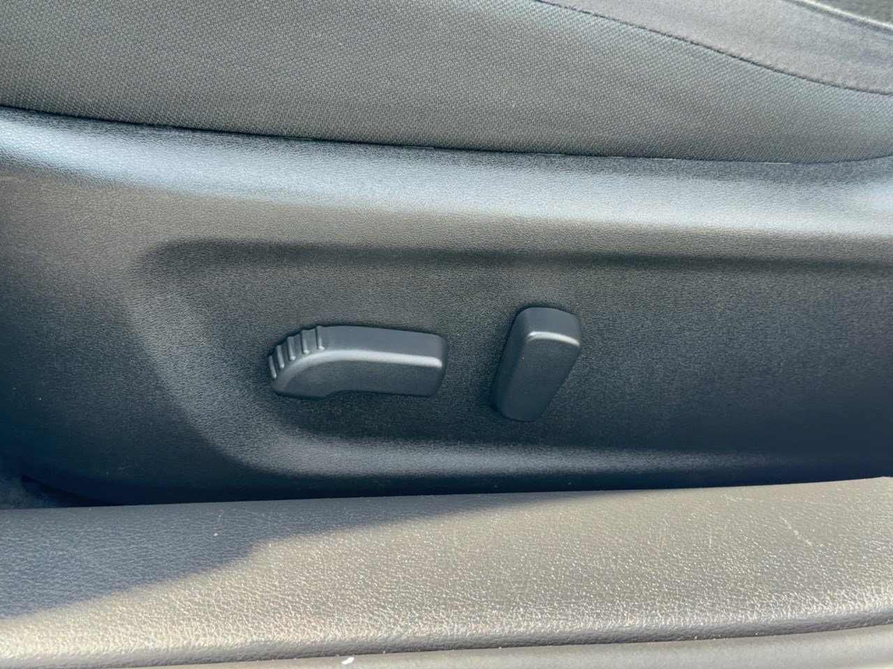 2025 Nissan Altima SV - Photo 16