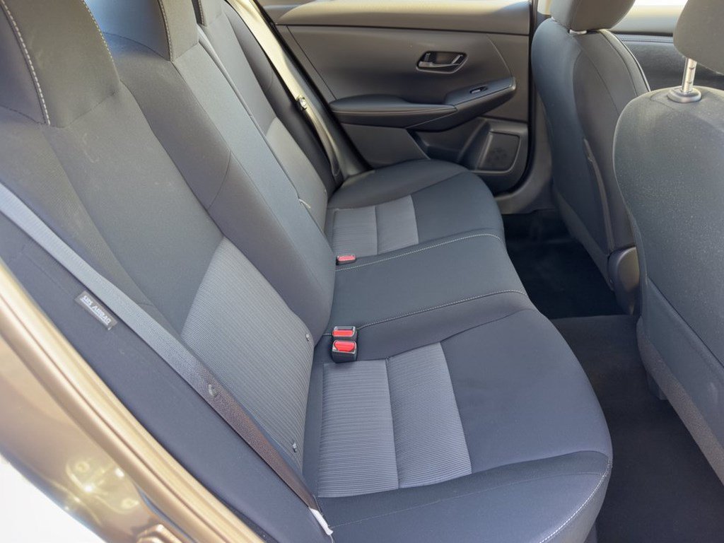 2025 Nissan Sentra SV - Photo 29